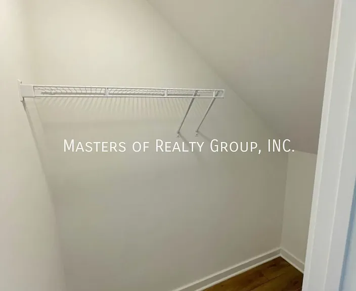 329 Shiloh Creek Dr — Photo 11