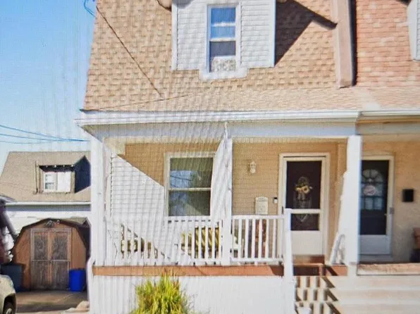 815 7th Ave, Prospect Park, PA 19076