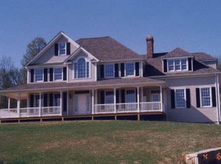 4 Hazel Plains Rd, Woodbury, CT 06798