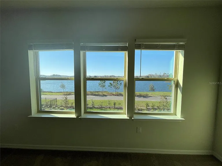 3323 Monroe Meadows Dr — Photo 13
