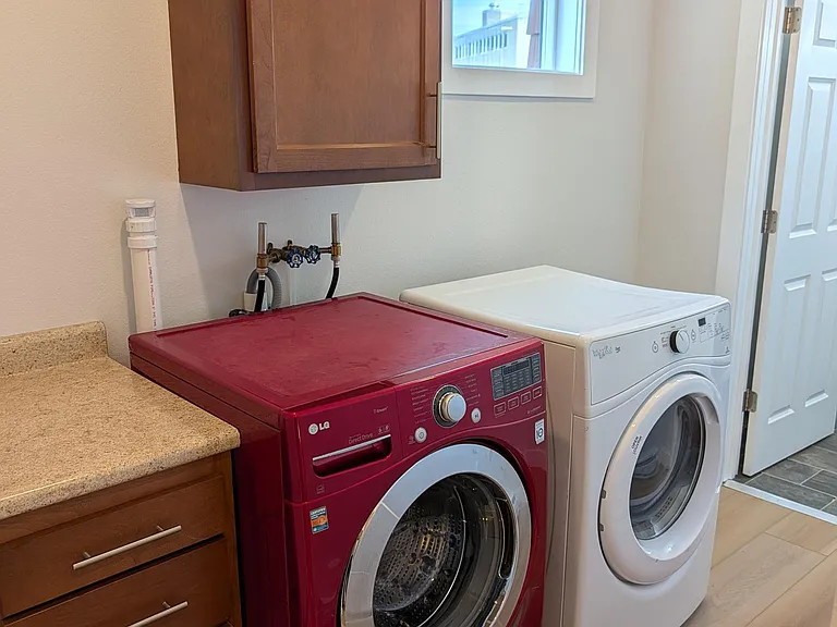 721 Wilson Ave E #A — Photo 22