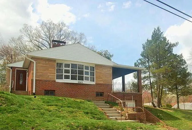 6903 Buchanan St — Photo 1