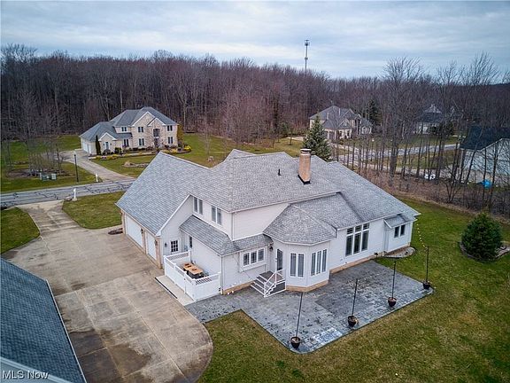 2nd image of 10749 Angela Dr