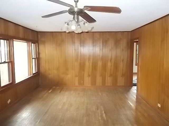2nd image of 2265 Mount Mills Rd