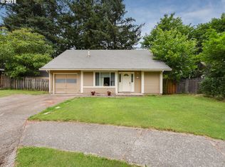 825 NE 195th Ave, Portland, OR 97230