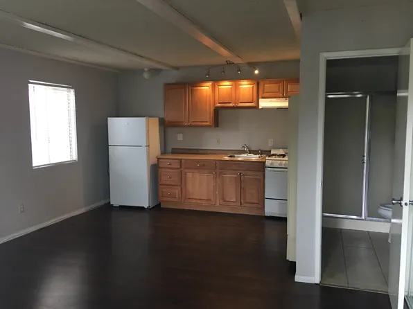 22055 Costanso St APT A, Woodland Hills, CA 91364