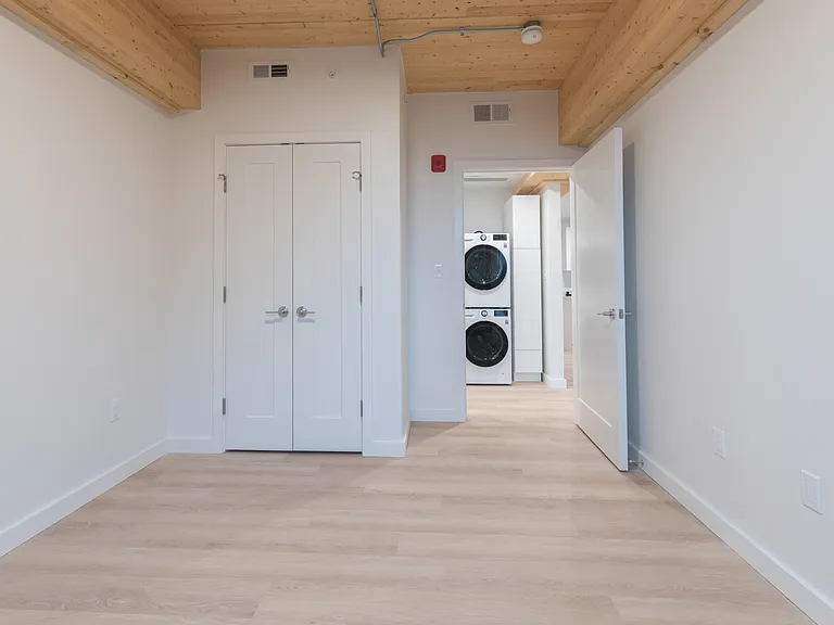 11 Lenox St #403 — Photo 13
