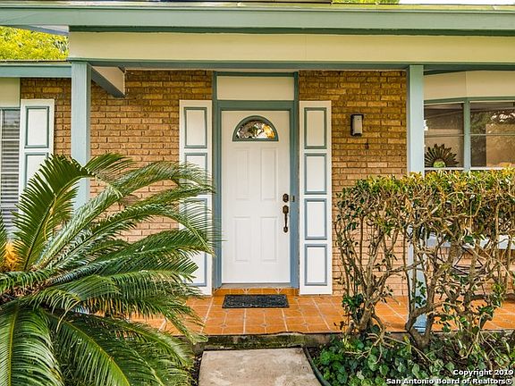 4th image of 4134 Willow Green Dr