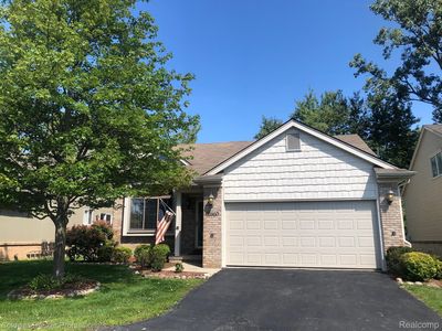 28660 Bayberry Ct E, Livonia, MI, 48154