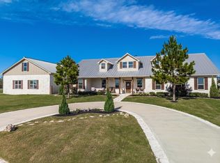 4999 Pin Oak Rd, Franklin, TX 77856