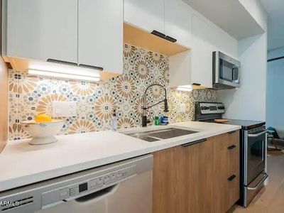 7047 E Earll Dr UNIT 1002, Scottsdale, AZ, 85251