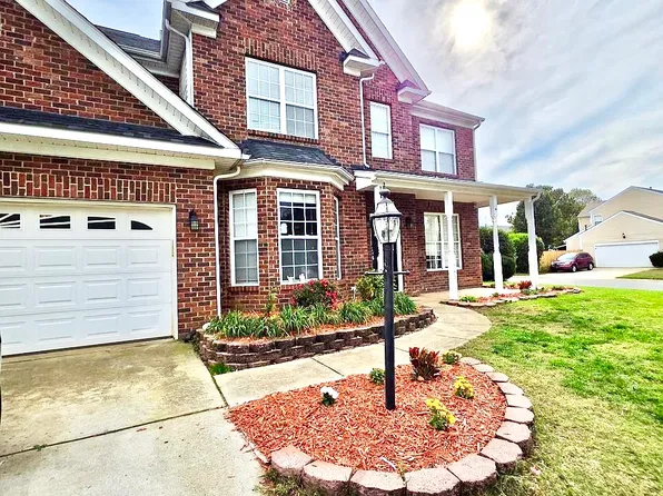 130 Sawhorse Dr, Mooresville, NC 28115