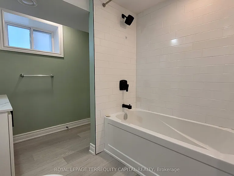 144 Garner Ave #LOWER — Photo 7