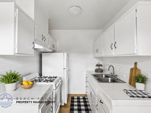 14000 Cordary Ave APT 57