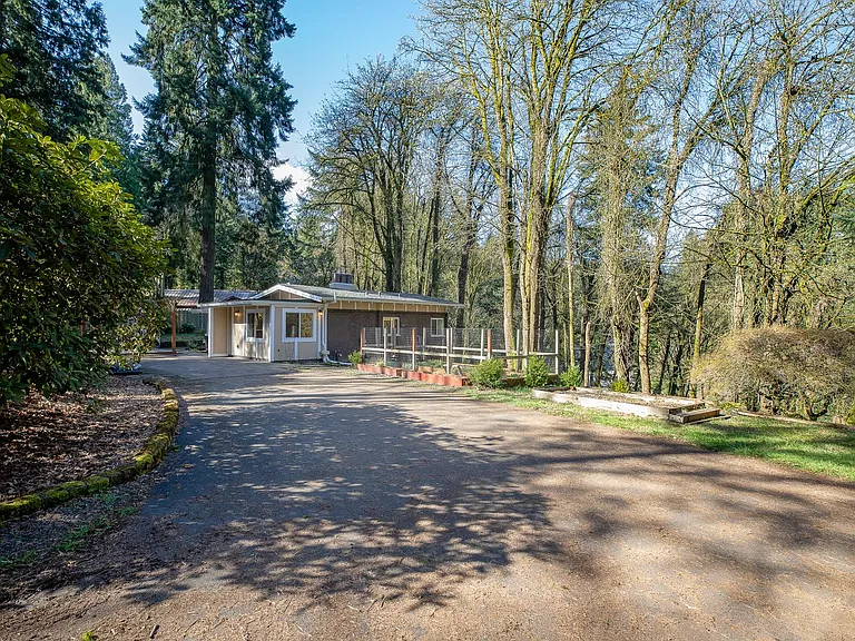 2909 SW Upper Dr — Photo 18