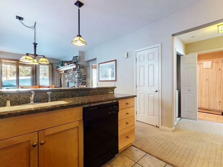 1500 Lodestar Dr #103 — Photo 8