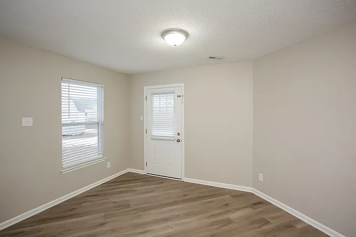 6887 W Burlington Dr — Photo 8