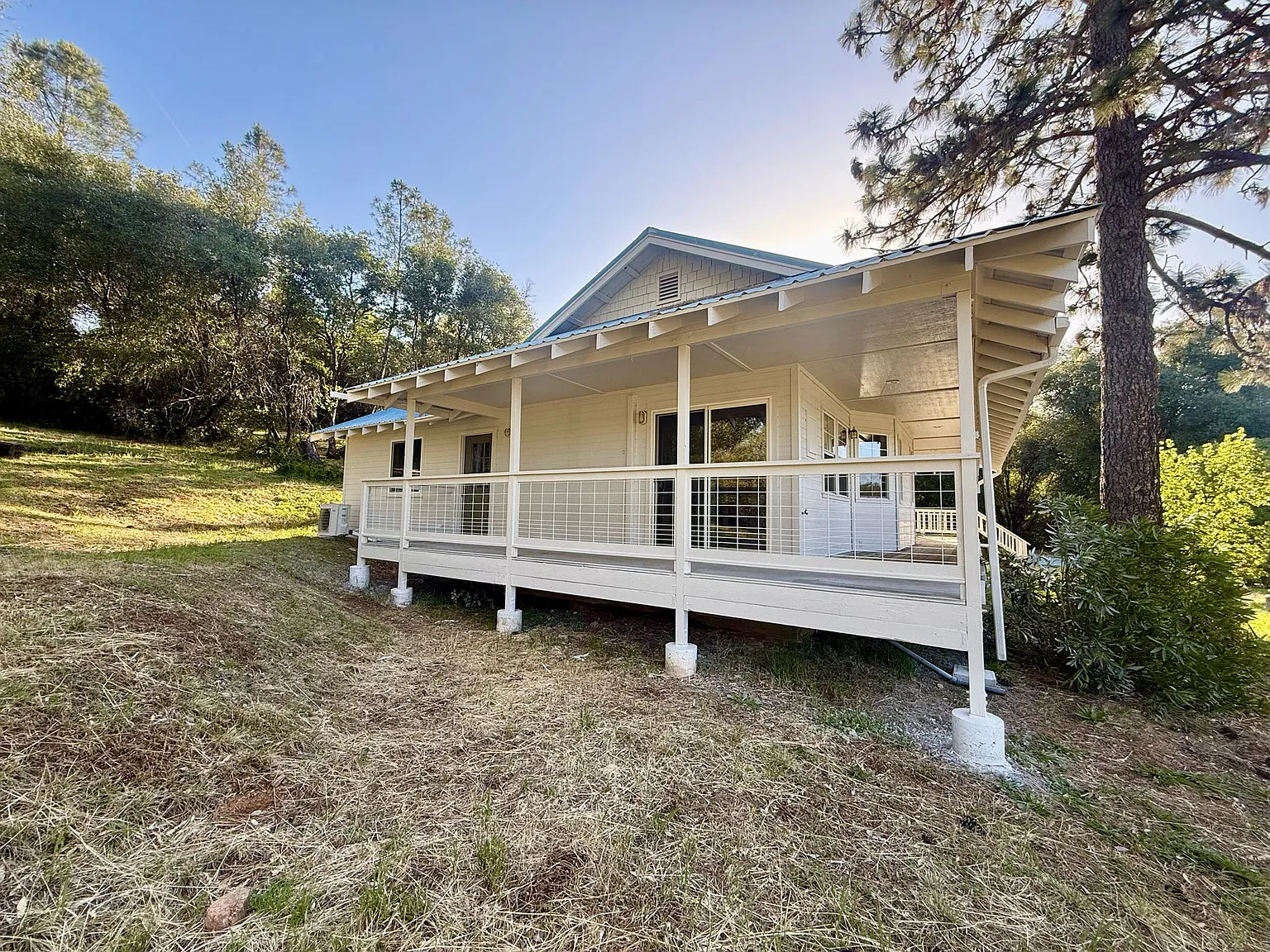 16083 Indian Springs Ranch Road HOUSE - 1 — Photo 4