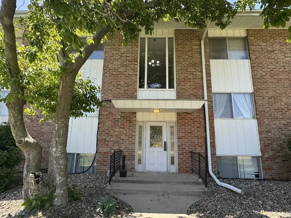 1007 Parkway Dr #1009, Boone, IA 50036