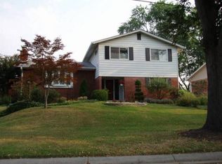 6307 Stoneham Rd, Bethesda, MD 20817