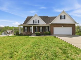 163 Lena Loop, Burns, TN 37029