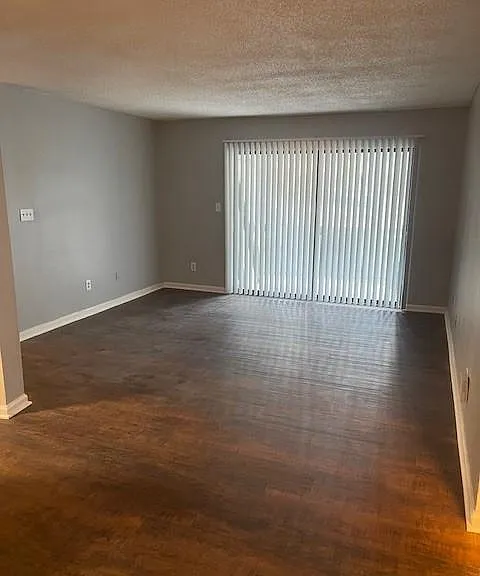 Sage Pointe — Photo 18