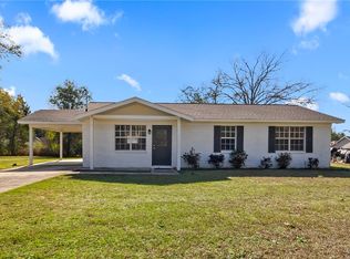 12568 County Line Rd, Moundville, AL 35474