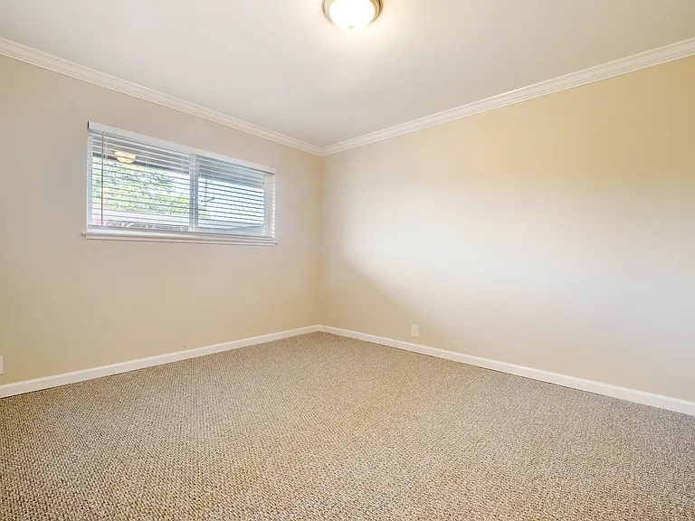 801 Walnut Street — Photo 5