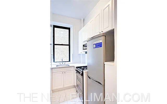 Rented by Douglas Elliman | media 54