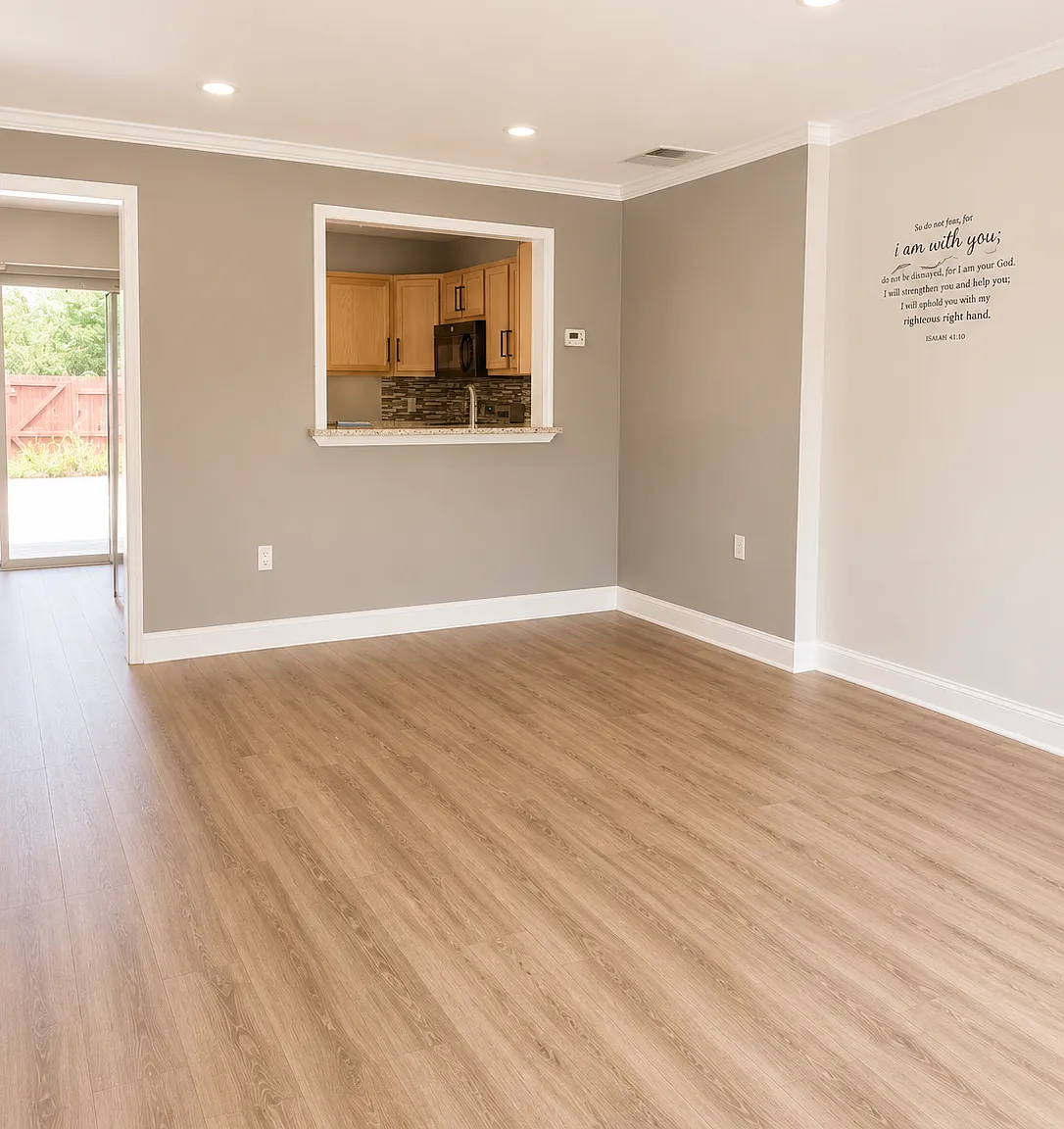 3 bed, 1.5 bath, 1116 sqft, $2,150 — Photo 3