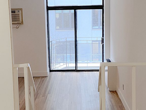 5th image of 85 E 10th St APT 2D