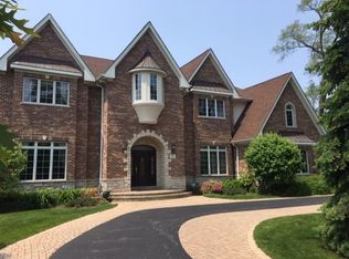 12 Cottonwood Rd, Northbrook, IL 60062
