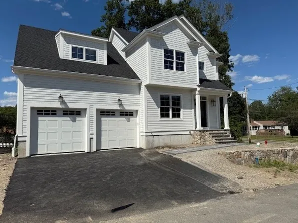 15 Powder House Ln, East Walpole, MA 02032