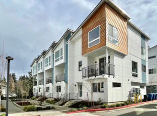 8602 22nd Pl NE, Seattle, WA 98115