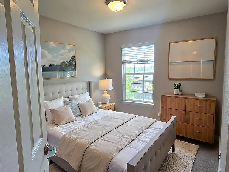 3833 W 118th Pl — Photo 8