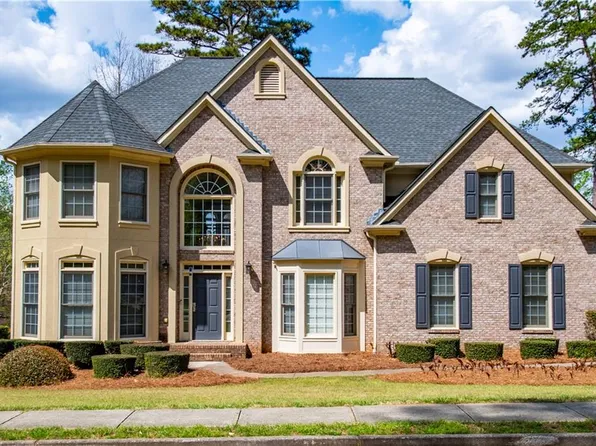 7272 Glen Cove Ln, Stone Mountain, GA 30087