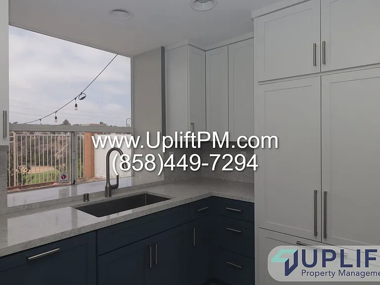 1337 Serena Cir #2 — Photo 3