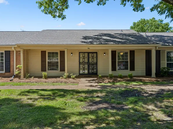 961 Todd Preis Dr, Nashville, TN 37221