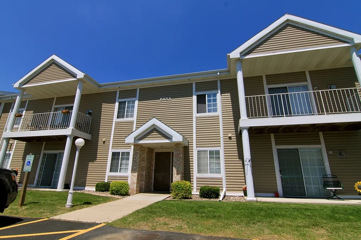Building Photo - Wind Meadows