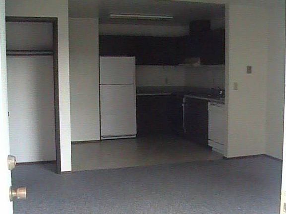 Front door to tcKitchen