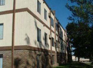 1116 Sugar Loaf Rd, Winona, MN 55987