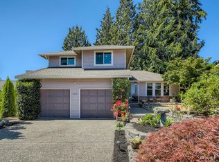 929 224th Ave NE, Sammamish, WA 98074