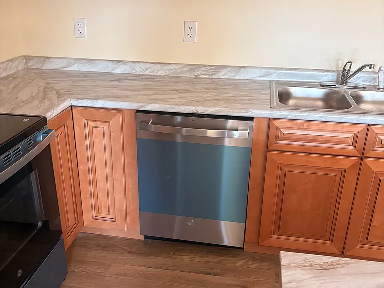 509 Highland Park Dr #D — Photo 2
