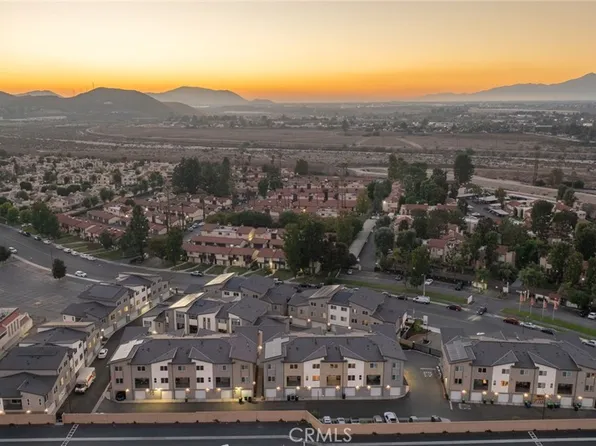 1122 Santo Antonio Dr, Colton, CA 92324