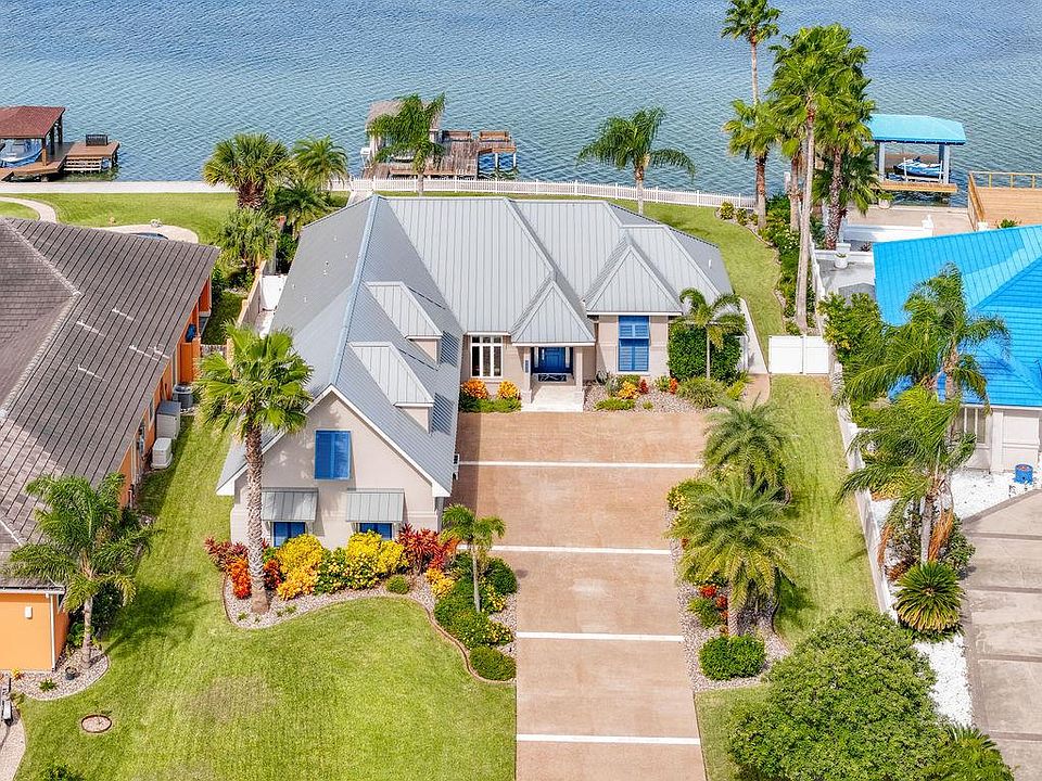 1st image of 842 Beach Blvd