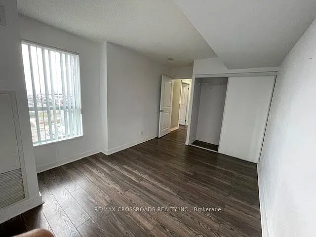 38 Lee Centre Dr #3212 — Photo 16