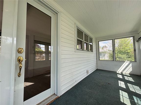 3rd image of 163 Ridge Rd