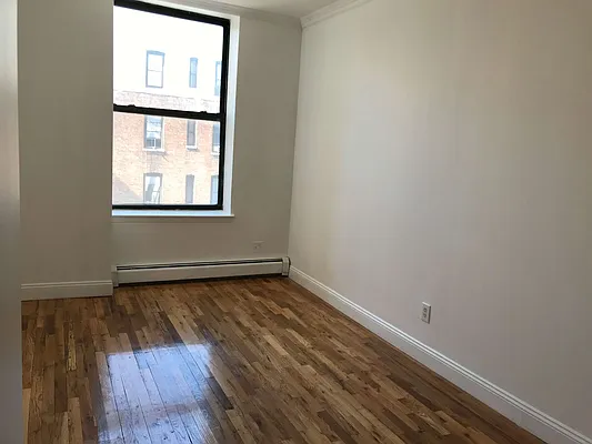 Rented by Sandra Ospina, Licensed Real Estate Broker | media 36