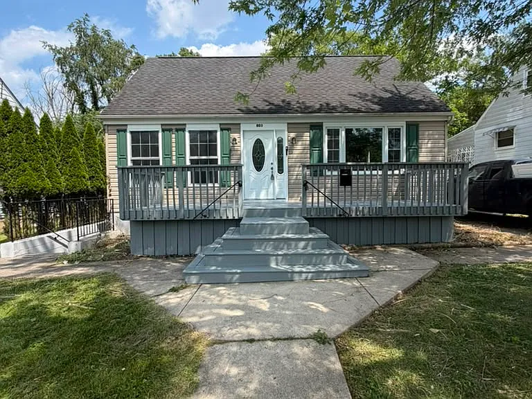 803 Silver Creek Rd — Photo 7