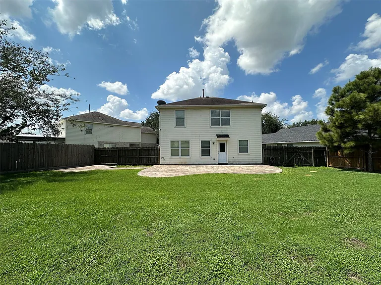 8607 Heather Bluff Ct — Photo 28